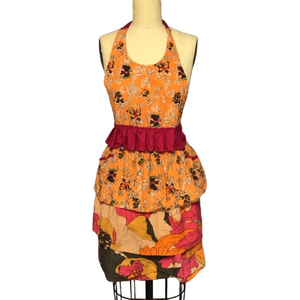 Sur La Table Bright Floral Apron with Pockets Pink Orange Black